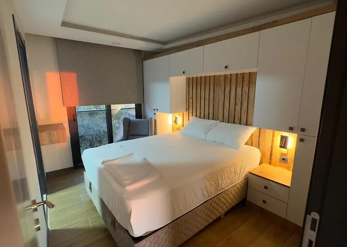 Guler Boutique Kusadası